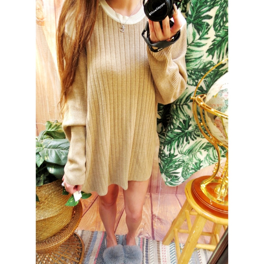 NEW Vintage oversized ribbed knit sweater 🍂 - Picture 2 of 5
